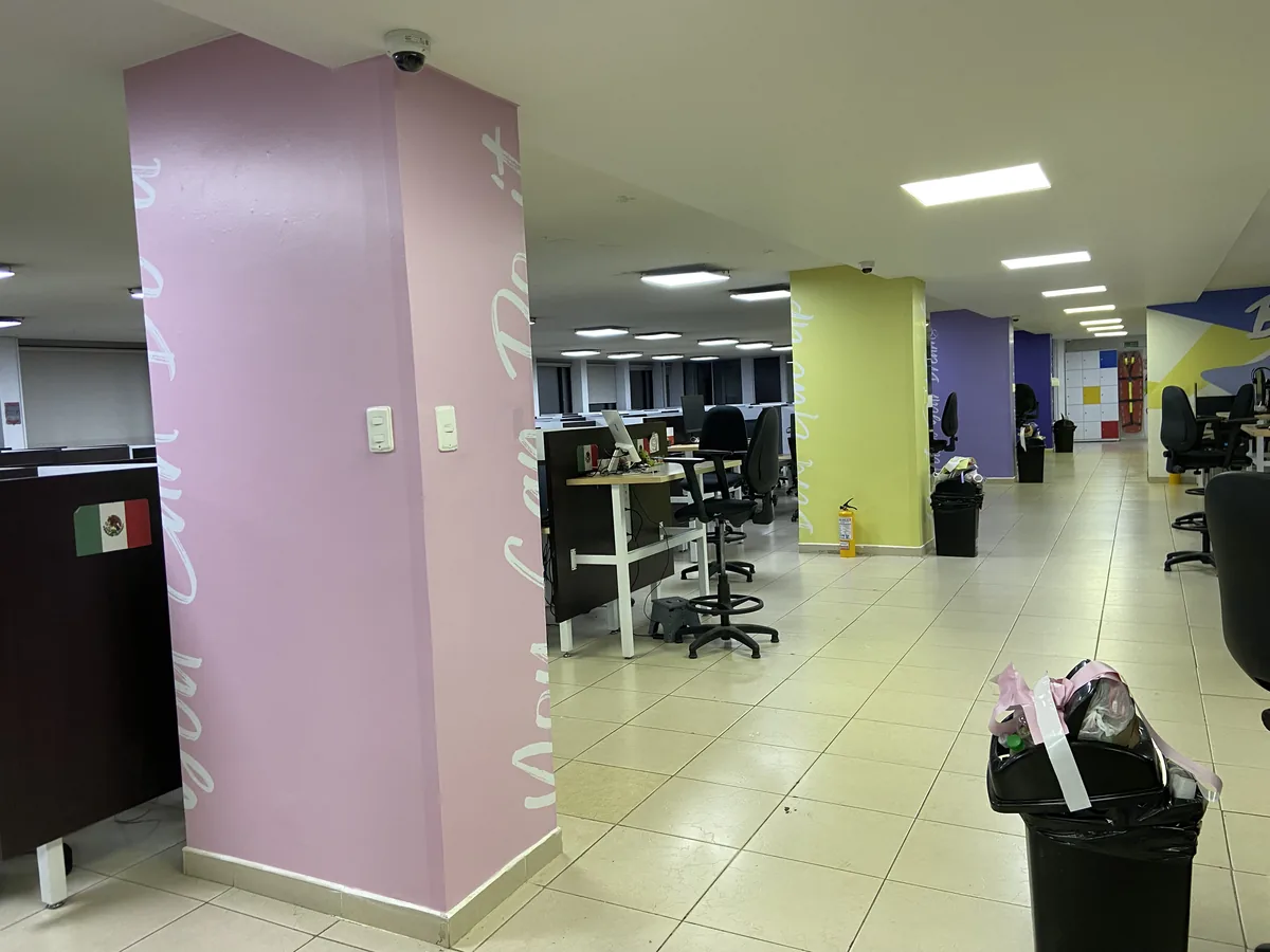 Vinilo Adhesivo Comercial 31